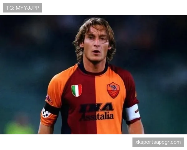 托蒂回撤接应主导进攻，罗马关键战中撕开对手防线