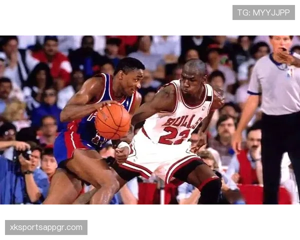 伊塞亚·托马斯突破频繁提升球队关键时刻得分效率