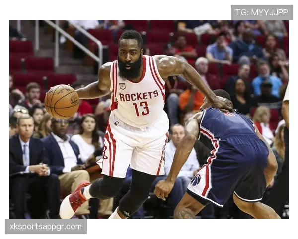 弗朗西斯利用突破拉开与同期得分手的效率差距